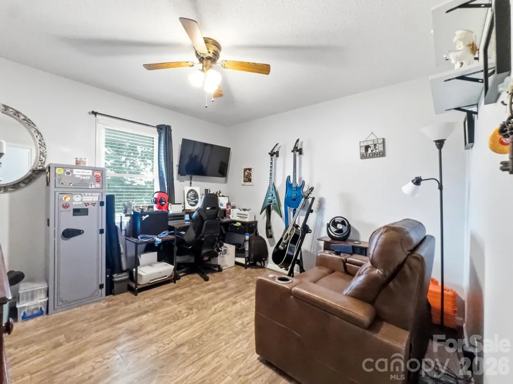 34295 Springdale Drive New London, NC 28127