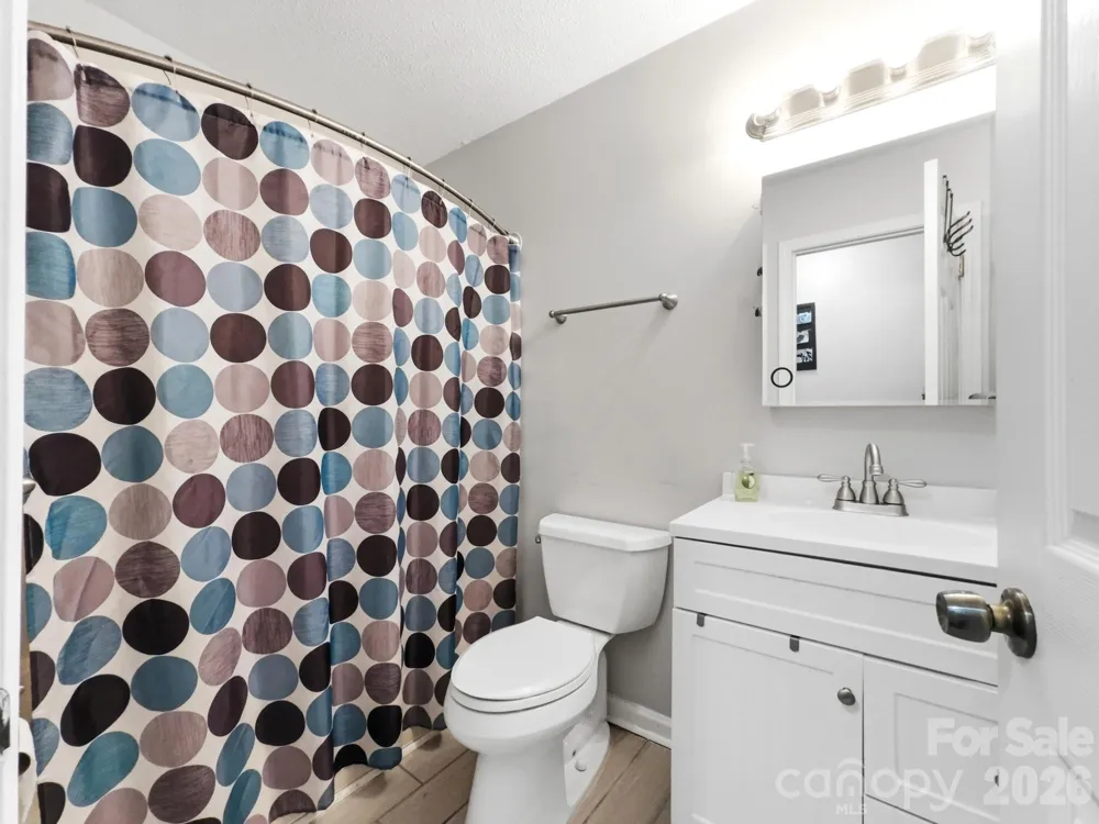 34295 Springdale Drive New London, NC 28127