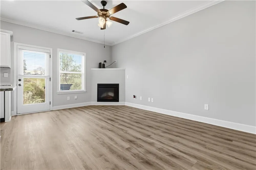 3682 Acorn Drive #17 Oakwood, GA 30566