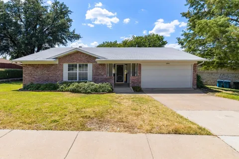 1804 Westwood Circle