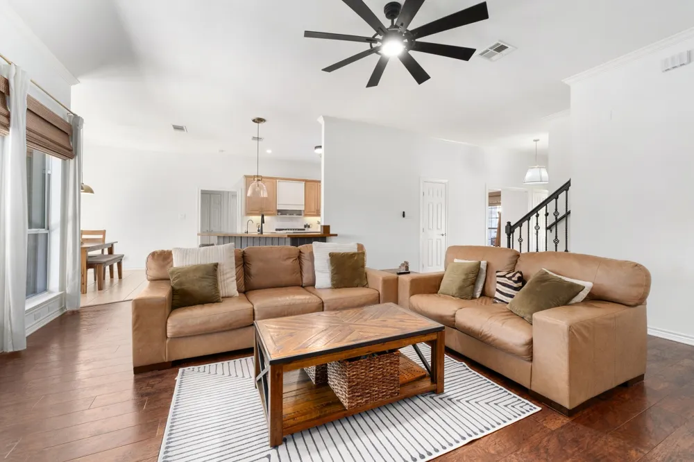 11201 West Cave Boulevard Dripping Springs, TX 78620
