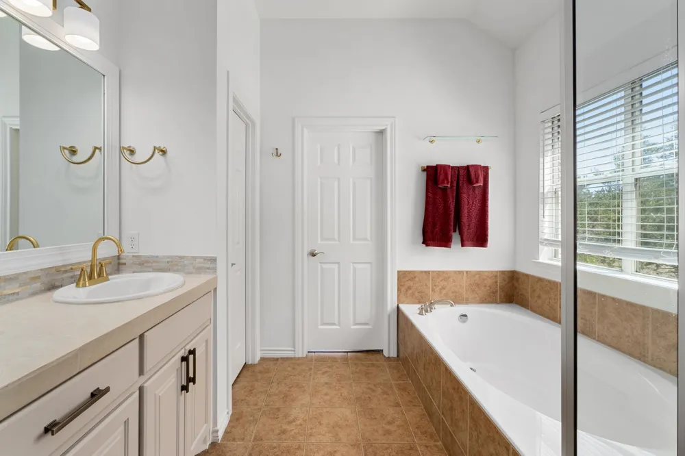 11201 West Cave Boulevard Dripping Springs, TX 78620