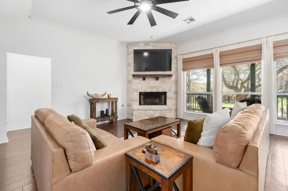 11201 West Cave Boulevard Dripping Springs, TX 78620