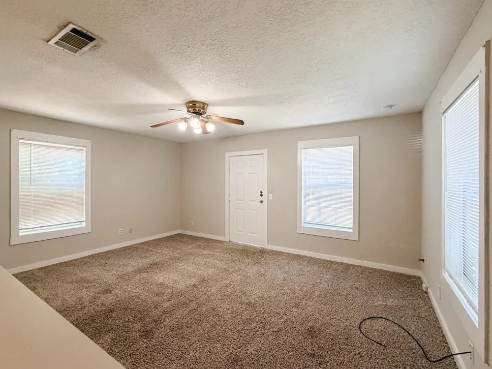1705 Robinson Street Cleburne, TX 76031