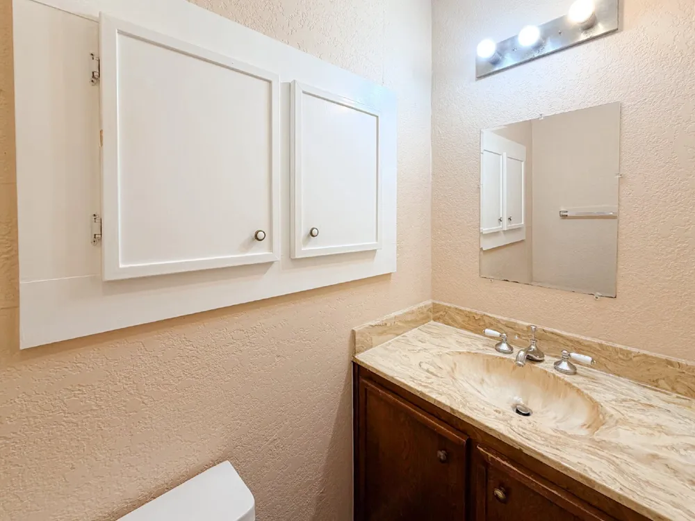 1705 Robinson Street Cleburne, TX 76031