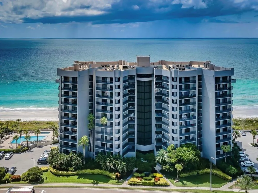 1660 GULF BOULEVARD #PH1 Clearwater Beach, FL 33767