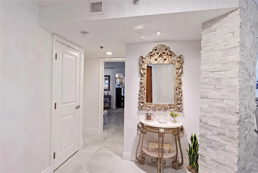 1660 GULF BOULEVARD #PH1 Clearwater Beach, FL 33767