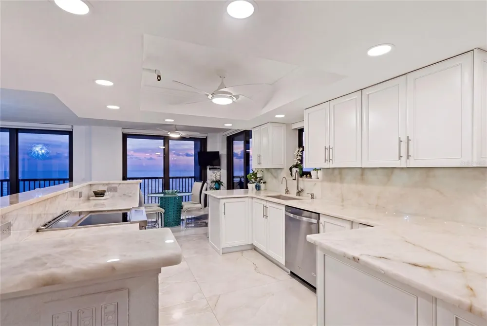 1660 GULF BOULEVARD #PH1 Clearwater Beach, FL 33767