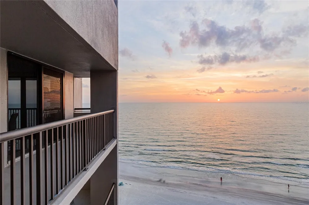 1660 GULF BOULEVARD #PH1 Clearwater Beach, FL 33767