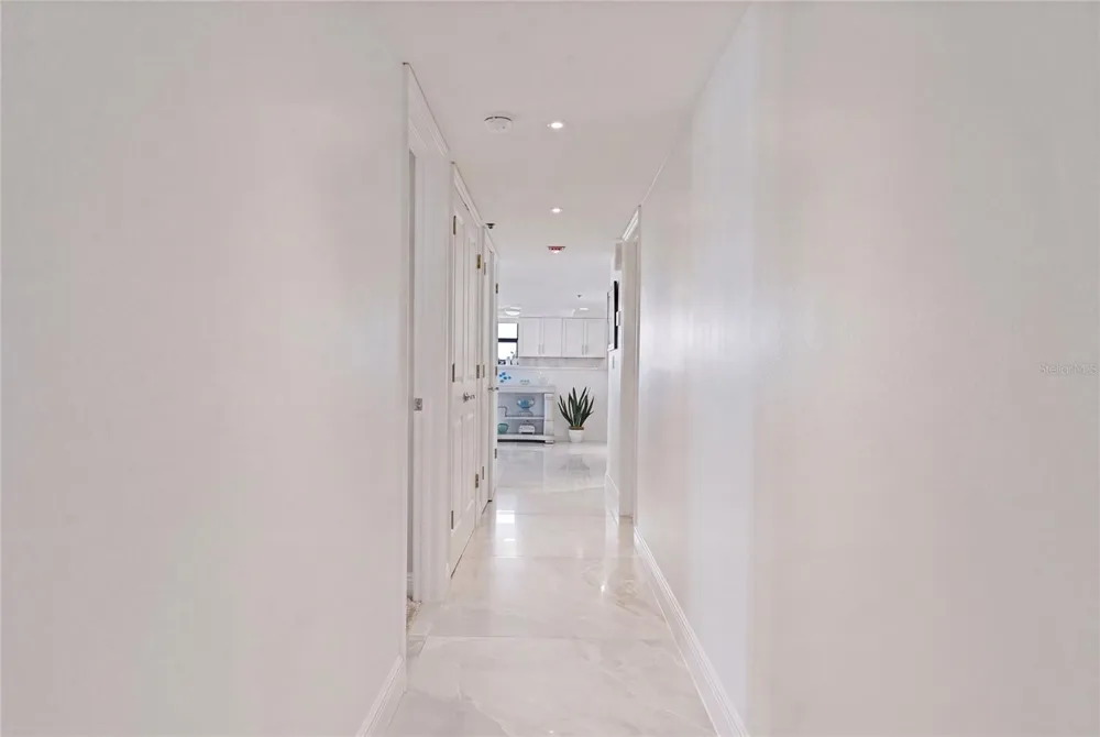 1660 GULF BOULEVARD #PH1 Clearwater Beach, FL 33767