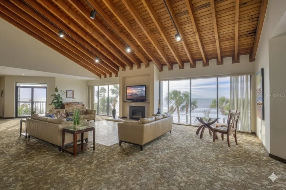 1660 GULF BOULEVARD #PH1 Clearwater Beach, FL 33767