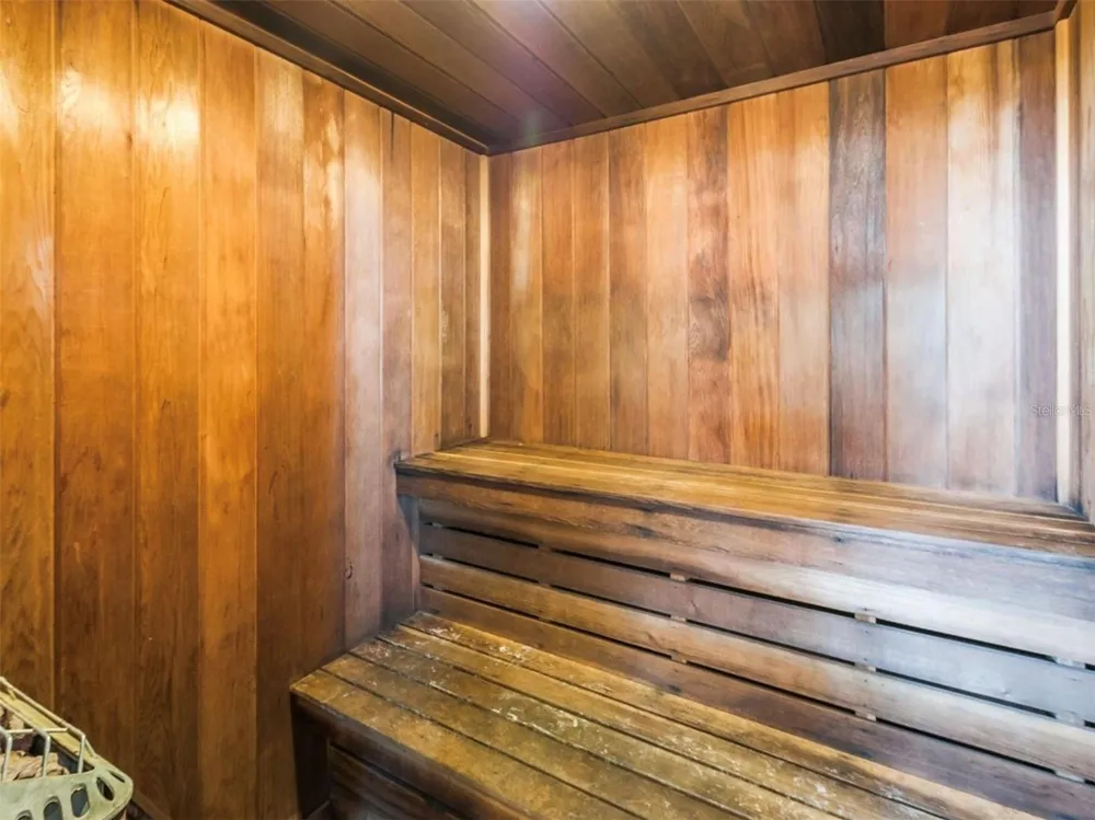 1660 GULF BOULEVARD #PH1 Clearwater Beach, FL 33767