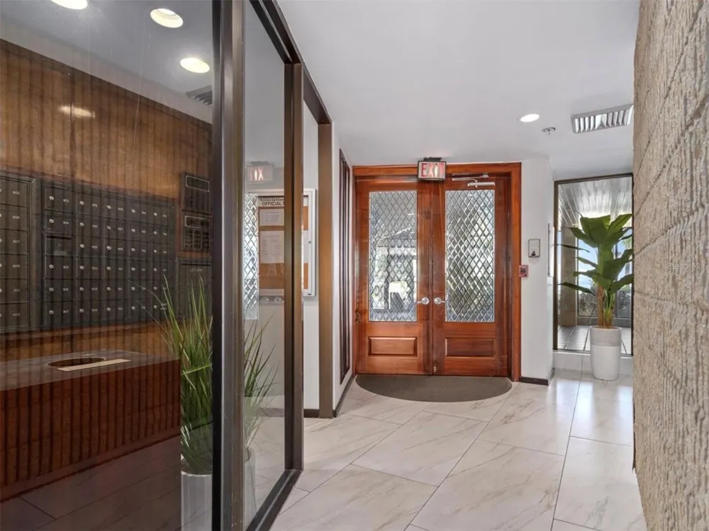 1660 GULF BOULEVARD #PH1 Clearwater Beach, FL 33767
