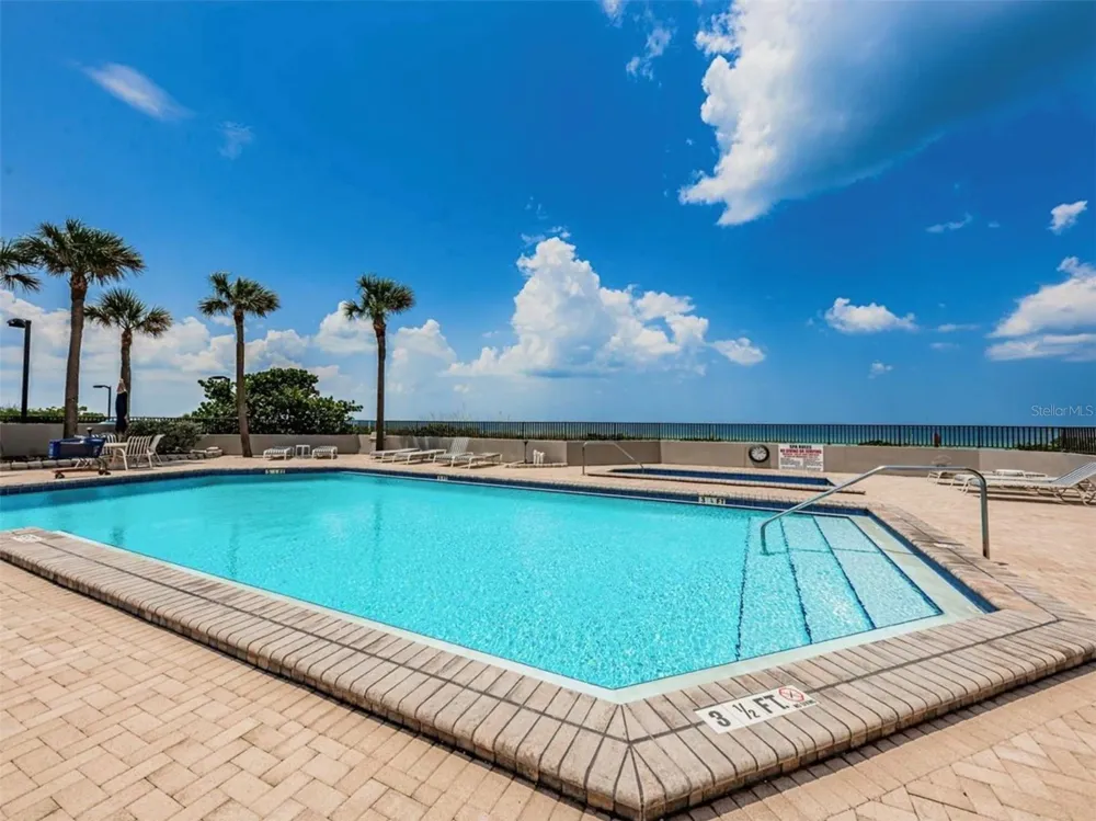 1660 GULF BOULEVARD #PH1 Clearwater Beach, FL 33767