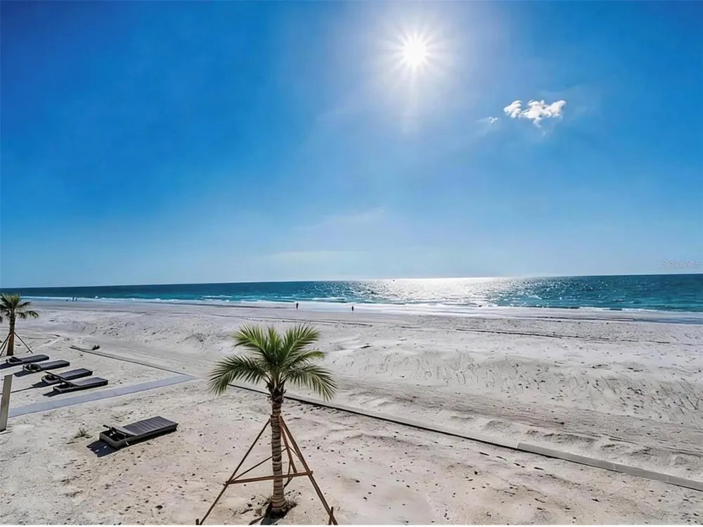 1660 GULF BOULEVARD #PH1 Clearwater Beach, FL 33767