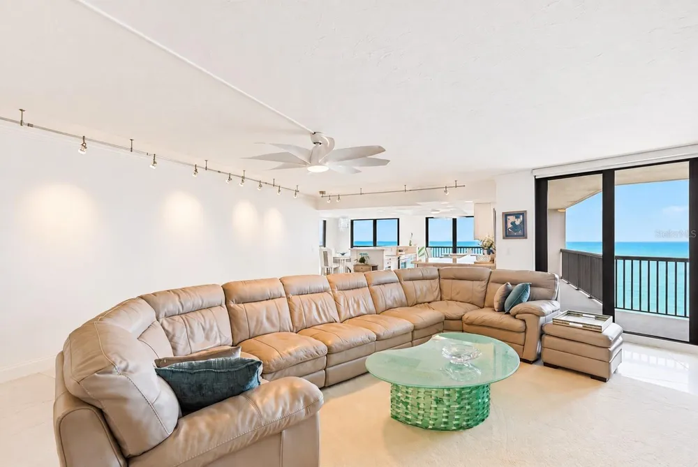 1660 GULF BOULEVARD #PH1 Clearwater Beach, FL 33767