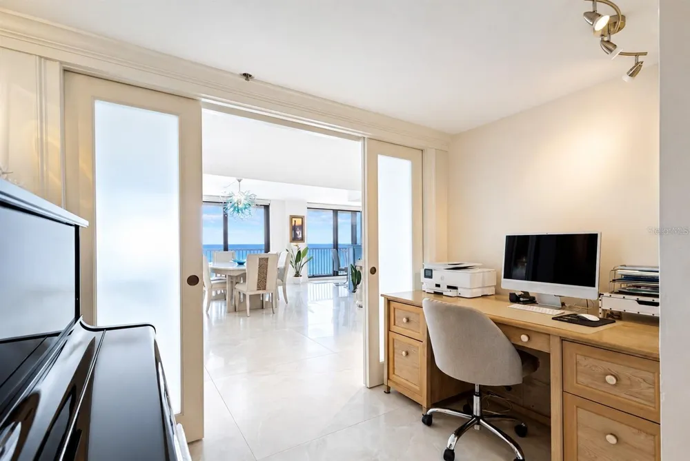 1660 GULF BOULEVARD #PH1 Clearwater Beach, FL 33767
