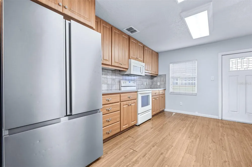 3935 CLUBHOUSE ROAD Highland City, FL 33846