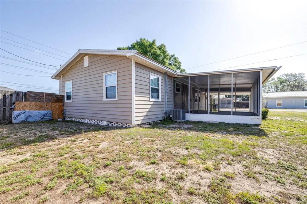 3935 CLUBHOUSE ROAD Highland City, FL 33846
