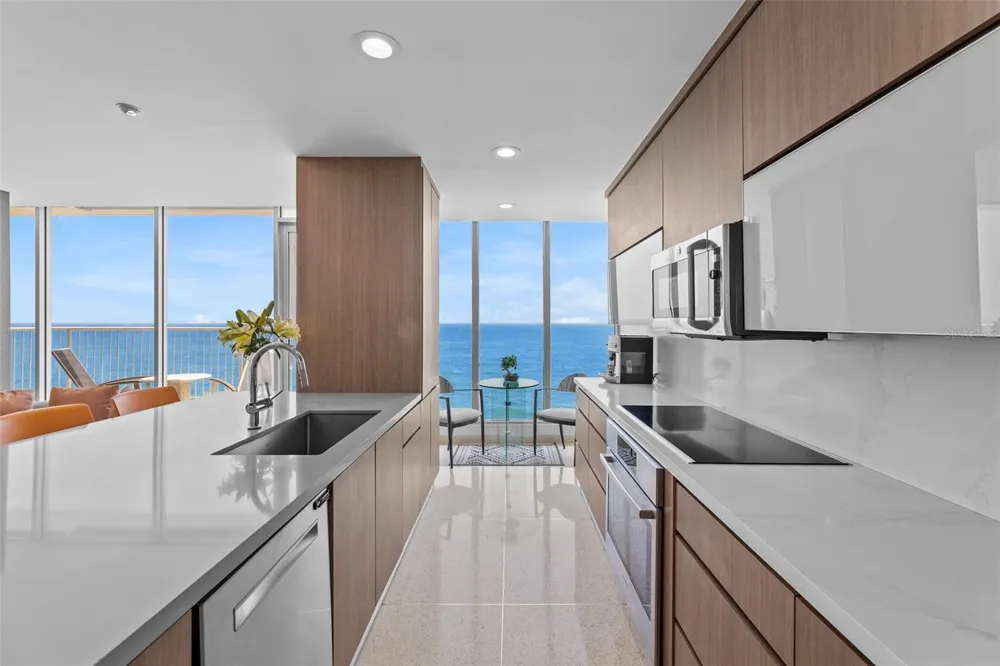 1035 ASHFORD AVENUE #WEST PH-B San Juan, PR 00907