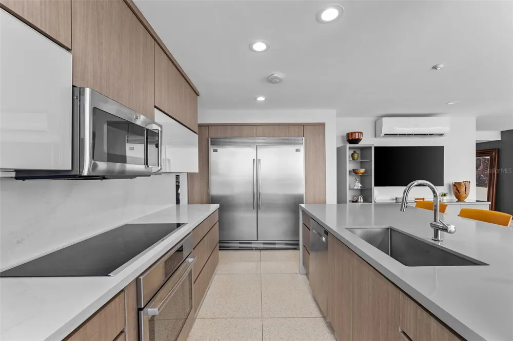 1035 ASHFORD AVENUE #WEST PH-B San Juan, PR 00907