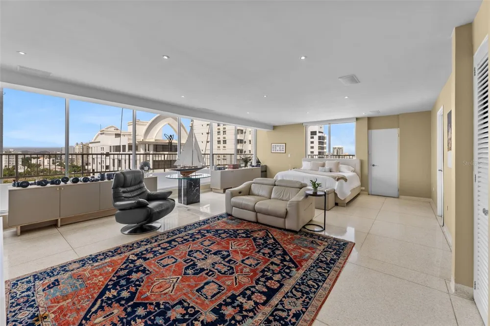 1035 ASHFORD AVENUE #WEST PH-B San Juan, PR 00907