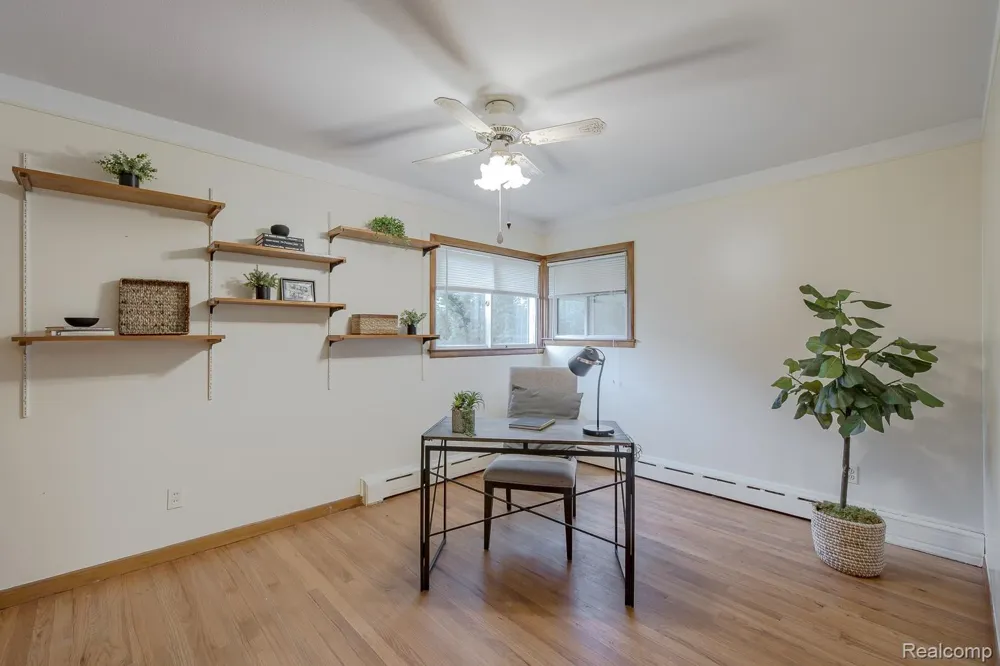 5511 Wright Drive Troy City, MI 48098