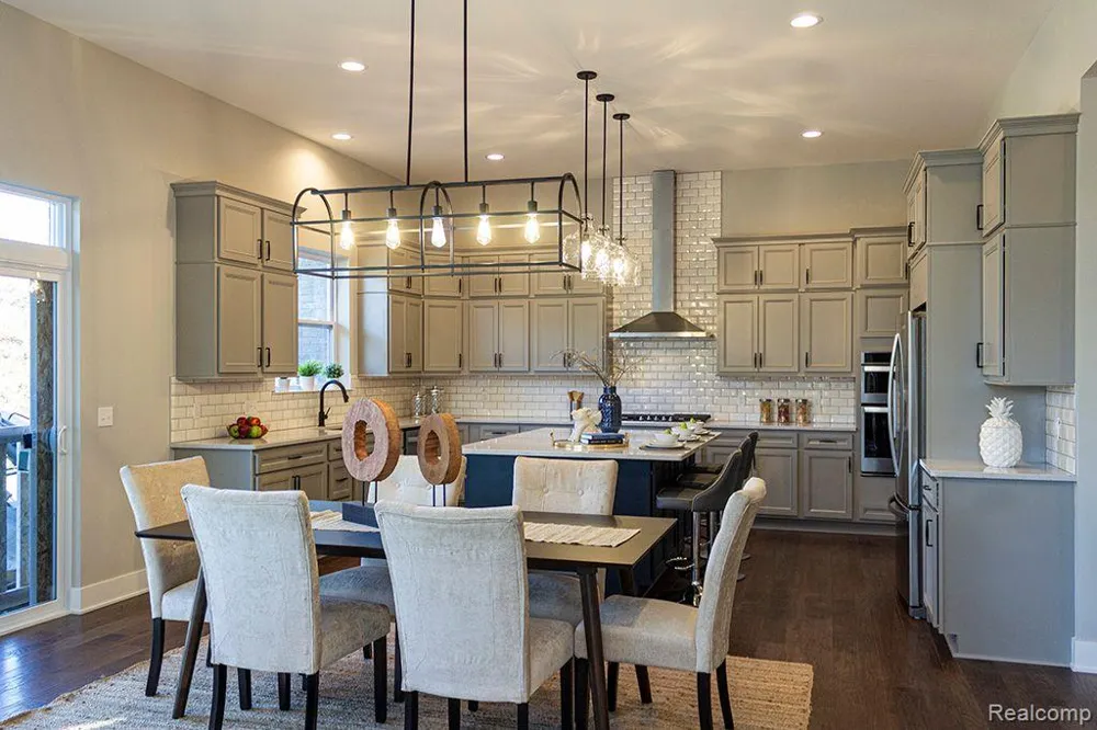 14009 Regatta Bay Drive Shelby Charter Township, MI 48315