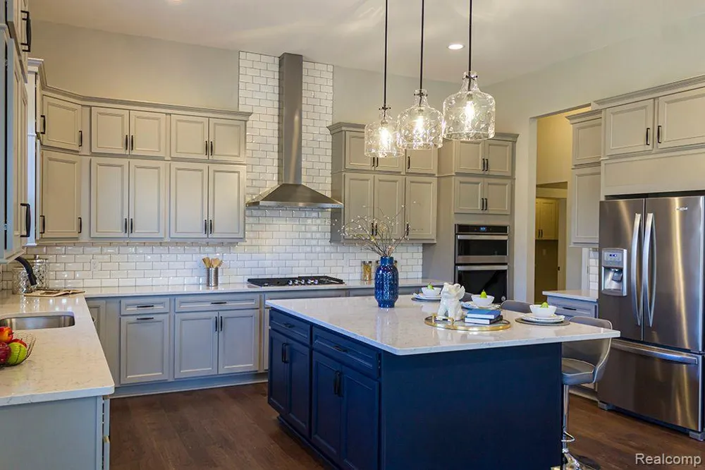 14009 Regatta Bay Drive Shelby Charter Township, MI 48315