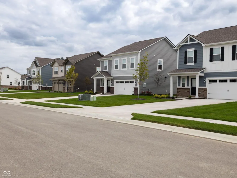 6584 Willow Way McCordsville, IN 46055