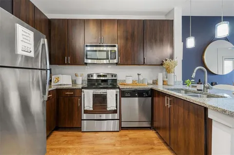 131 Ponce de Leon Avenue #477