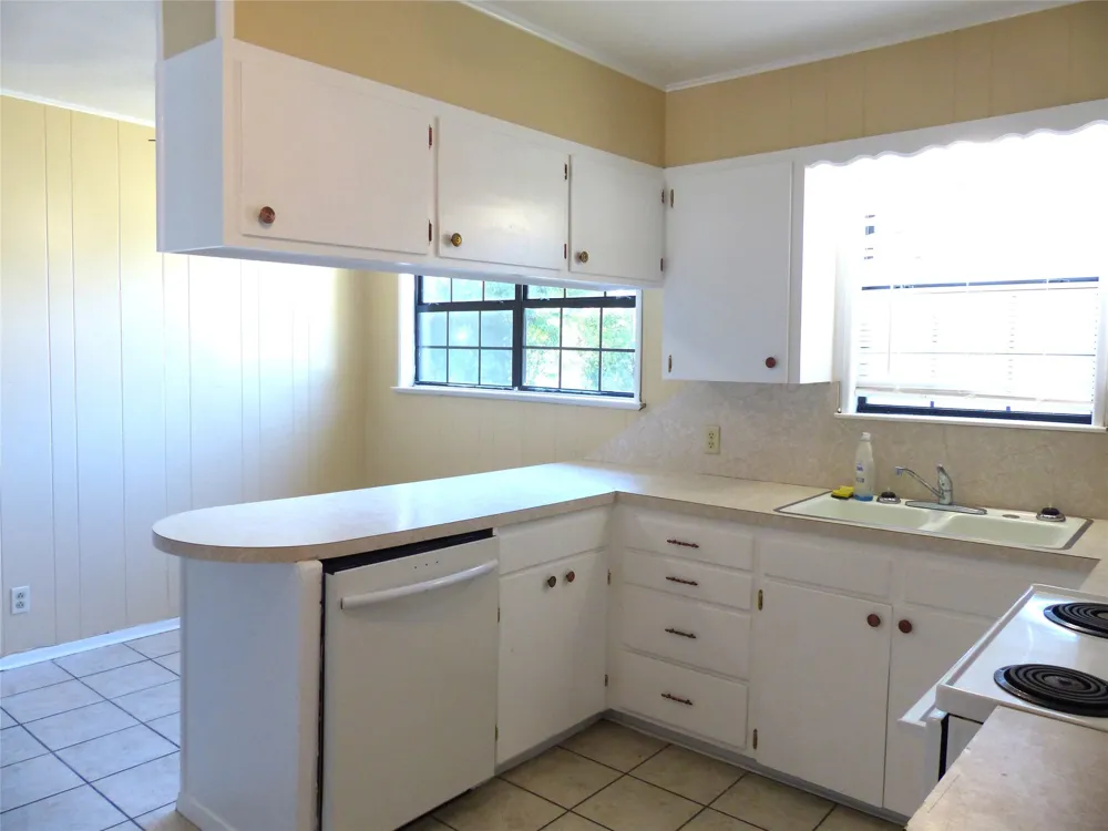 115 South Street Brady, TX 76825
