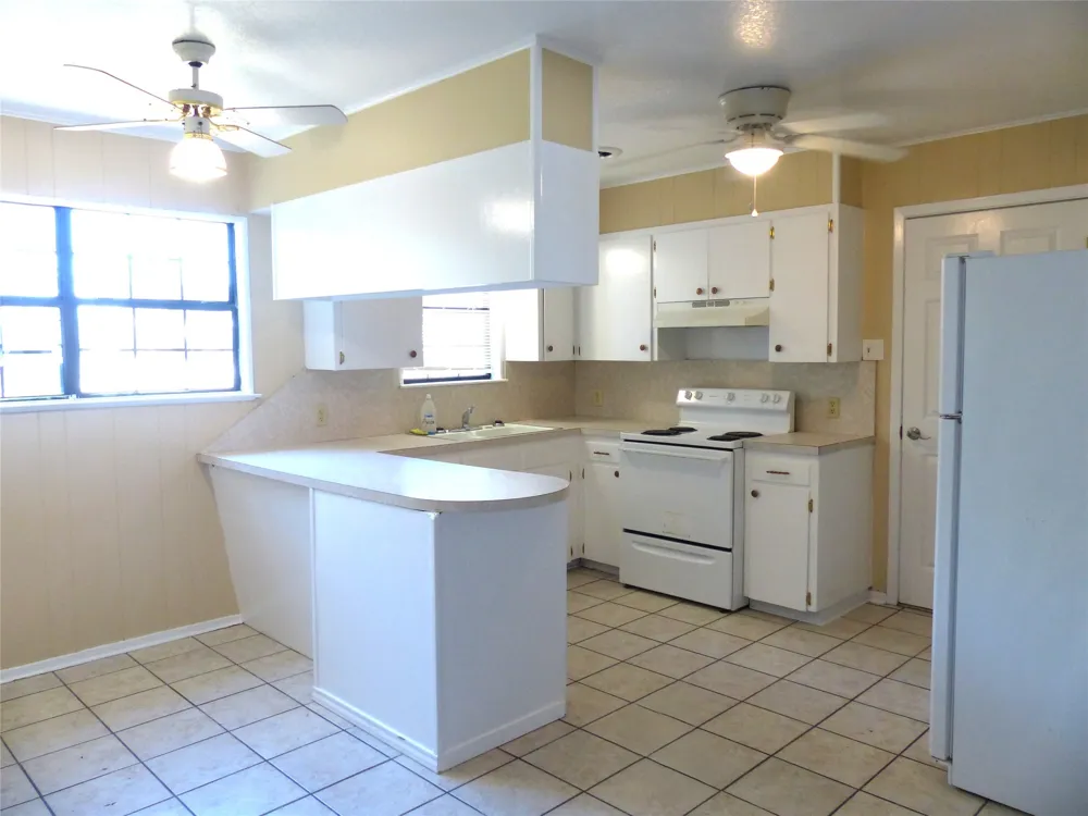 115 South Street Brady, TX 76825