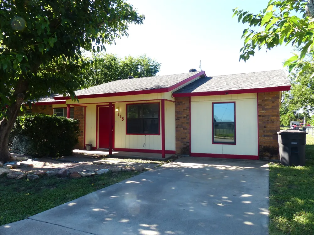 115 South Street Brady, TX 76825