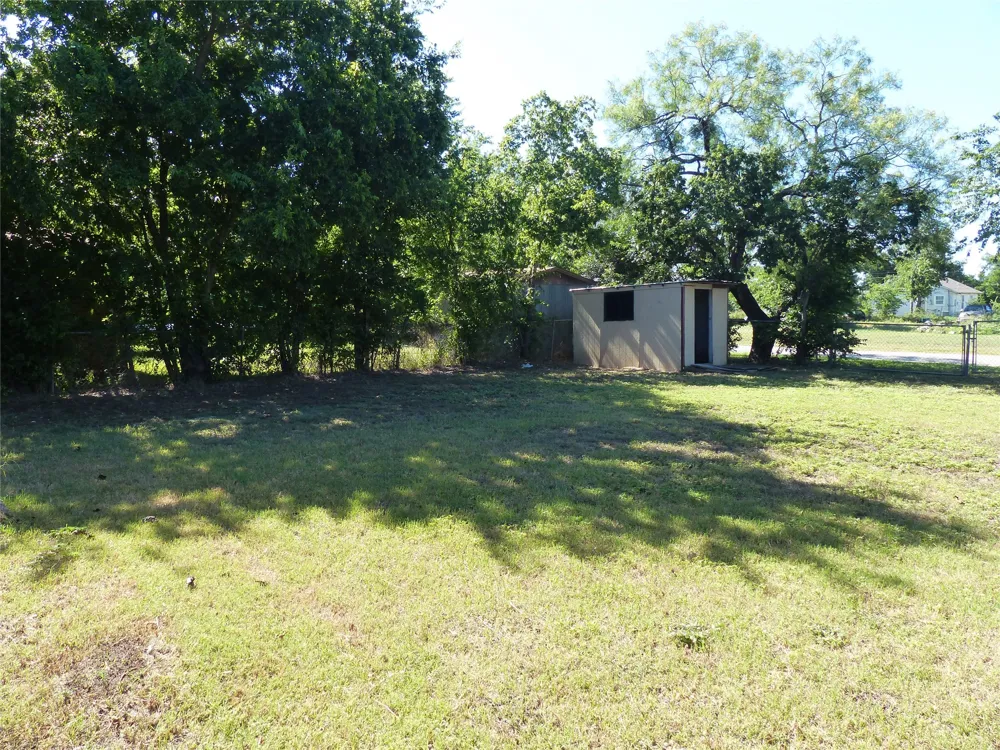 115 South Street Brady, TX 76825