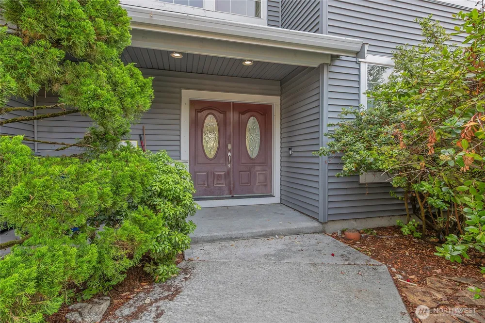 6735 Montevista Drive SE Auburn, WA 98092