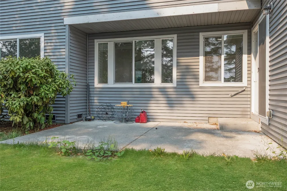 6735 Montevista Drive SE Auburn, WA 98092