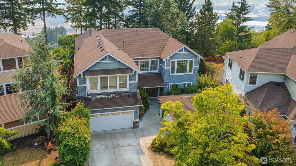 6735 Montevista Drive SE Auburn, WA 98092