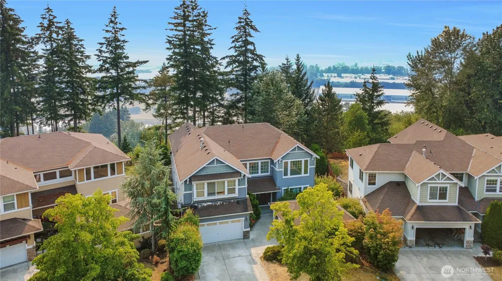 6735 Montevista Drive SE Auburn, WA 98092