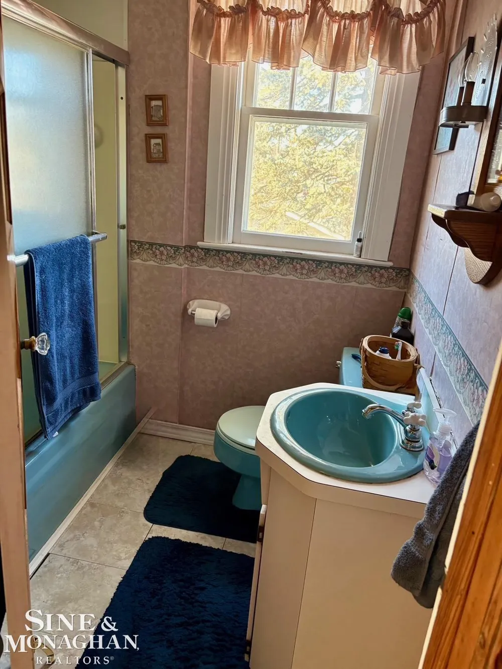 1609 Saint Clair River Drive Algonac City, MI 48001