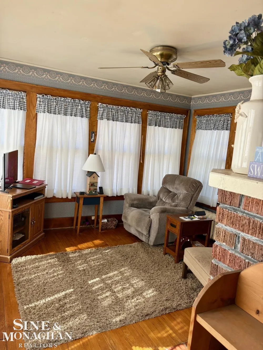 1609 Saint Clair River Drive Algonac City, MI 48001
