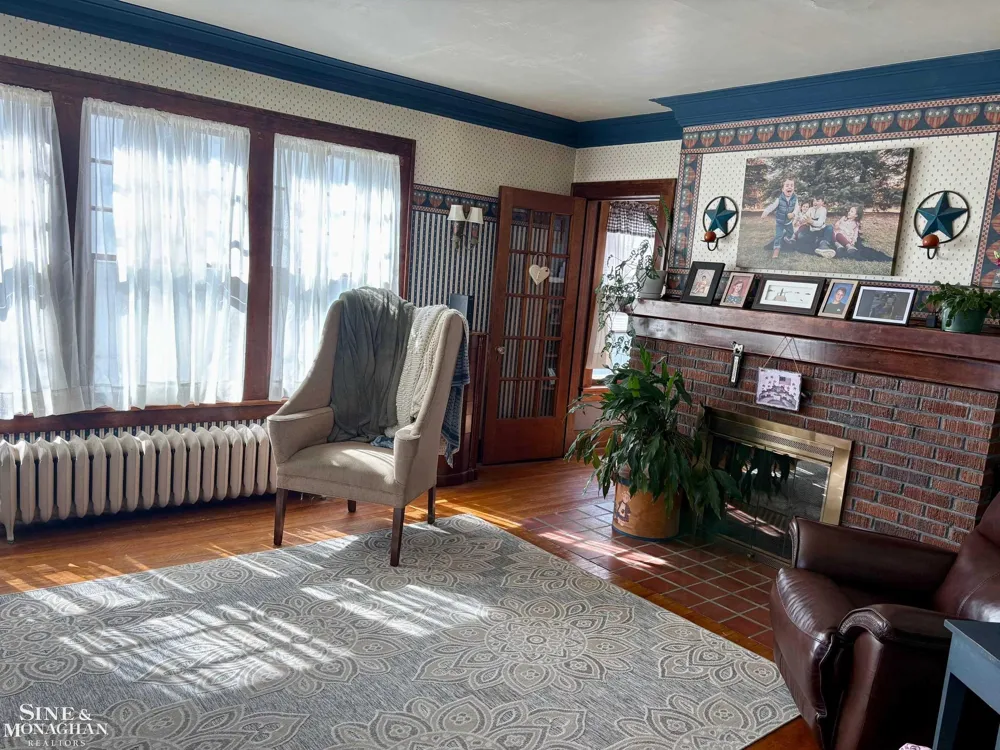 1609 Saint Clair River Drive Algonac City, MI 48001