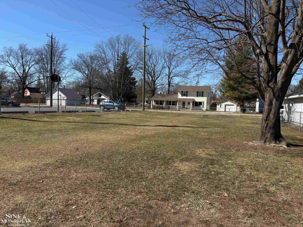 1609 Saint Clair River Drive Algonac City, MI 48001