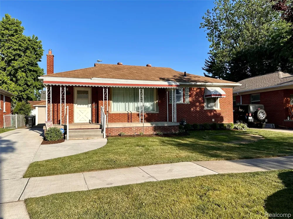 6790 WINONA AVENUE Allen Park City, MI 48101