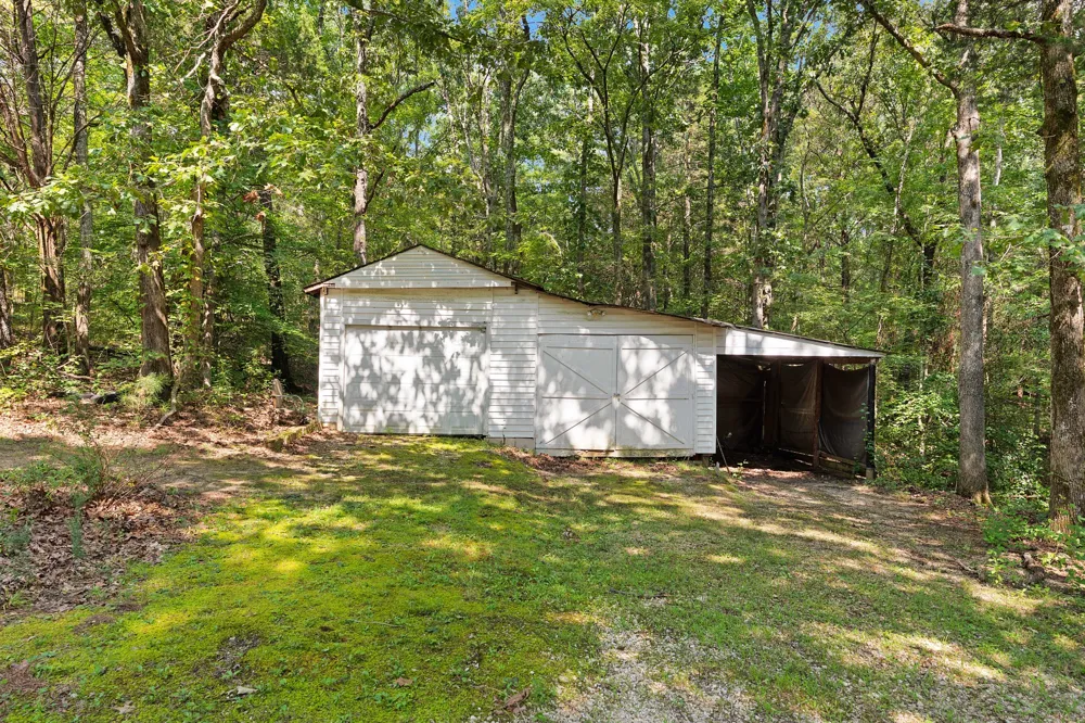 875 New Friendship Rd Buena Vista, TN 38318