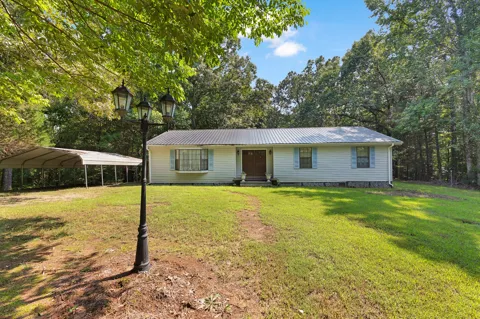 875 New Friendship Rd