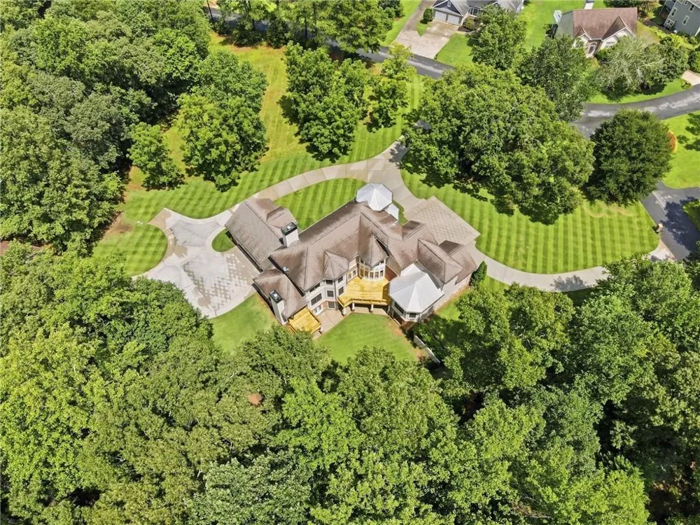 112 Overlook Circle Dawsonville, GA 30534