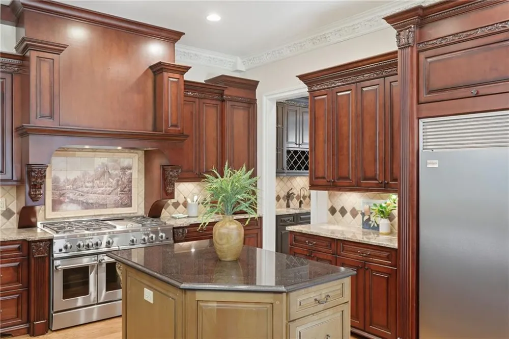 112 Overlook Circle Dawsonville, GA 30534