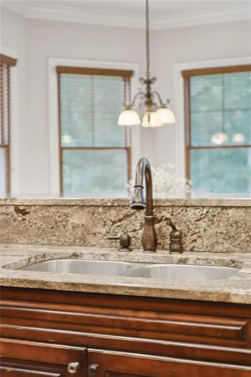 112 Overlook Circle Dawsonville, GA 30534