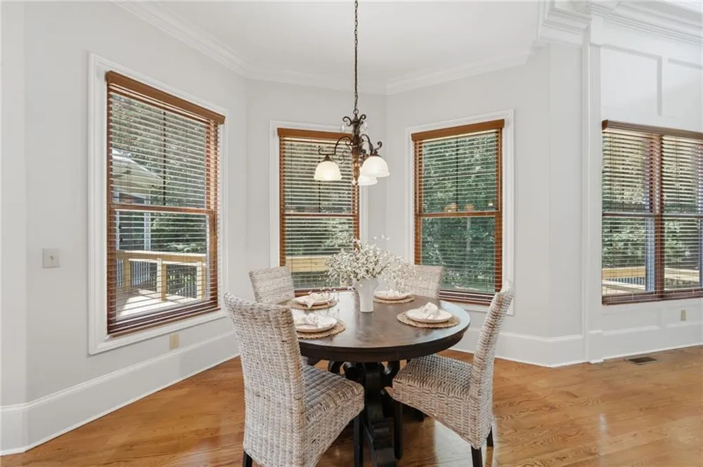 112 Overlook Circle Dawsonville, GA 30534
